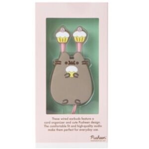 Pusheen Fat Cat Wired Earbuds Pink Cute Kawaii Headphones New in Package